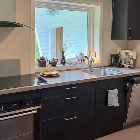 7 Bedroom Amazing In Nedre Vats Дом отдыха Stokka