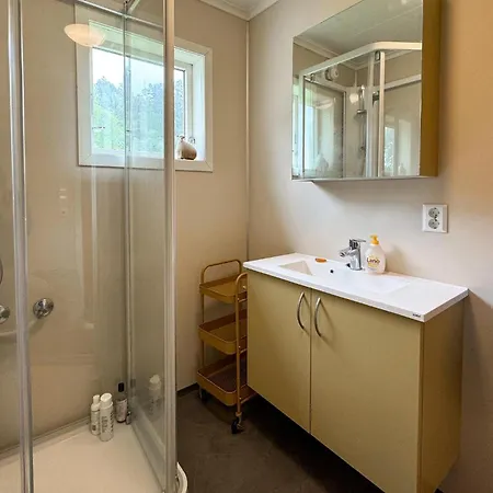 7 Bedroom Amazing In Nedre Vats Дом отдыха *